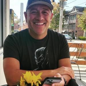 Meet your Posher, Adam